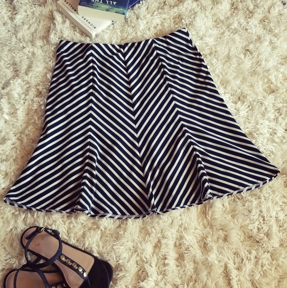 Black and white Skirt